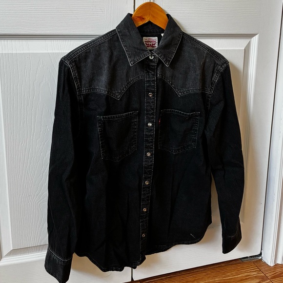 Levi's Tops - Levi's Black Button-Down Western Shirt